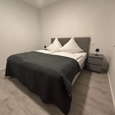 Edi's Appartement *